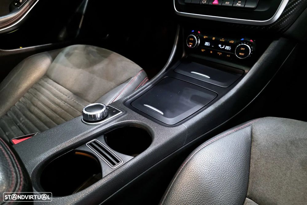 Mercedes-Benz A 200 d AMG Line Aut. - 24