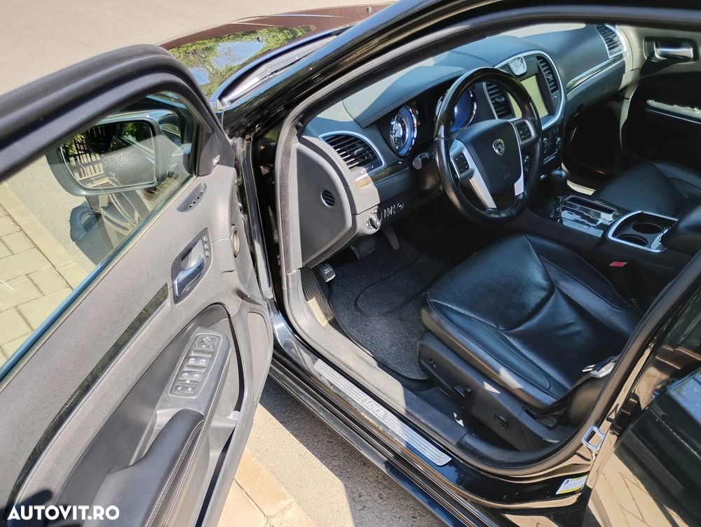 Lancia Thema 3.0 V6 CRD 24V Automatik Executive - 6