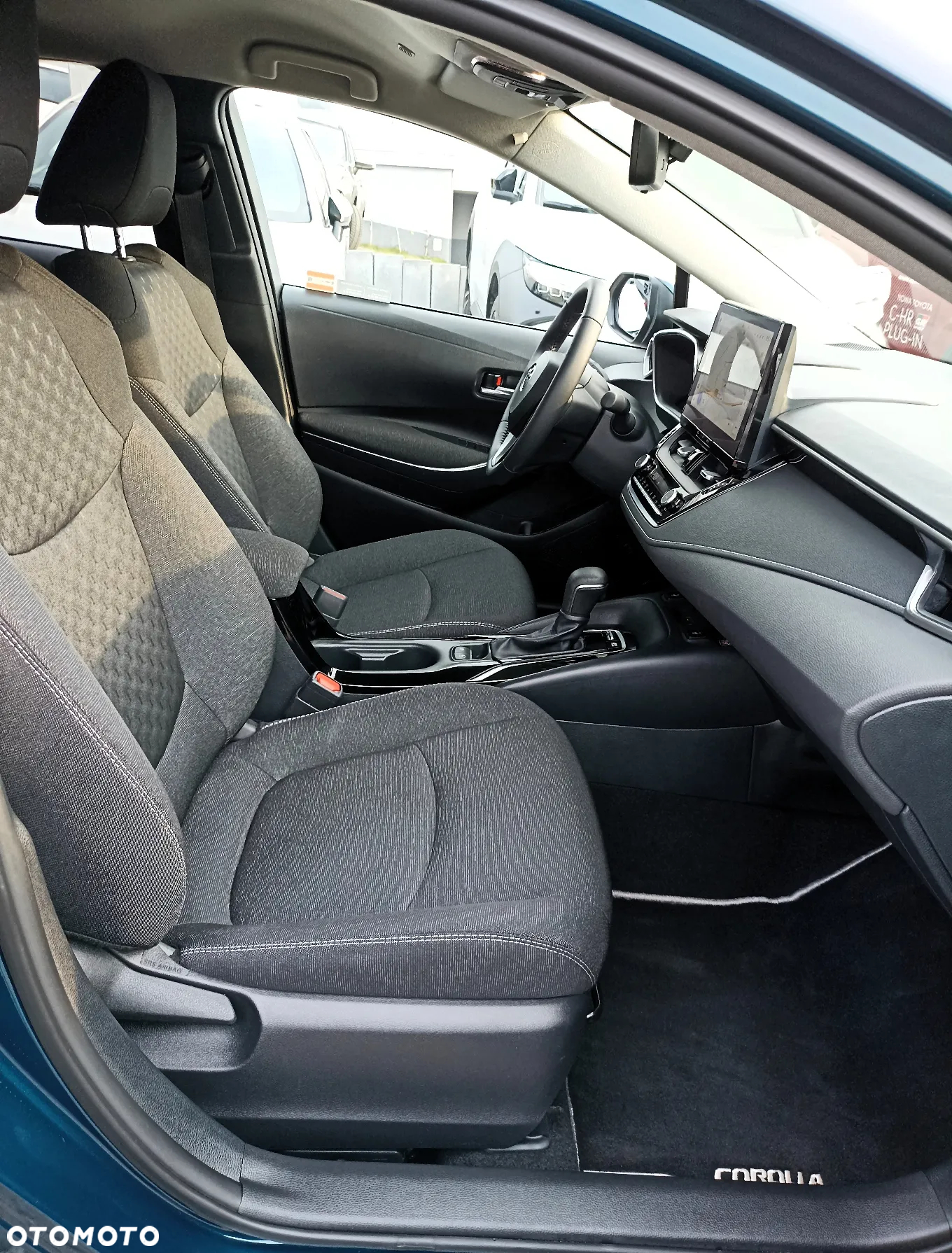 Toyota Corolla 1.8 Hybrid Style - 14