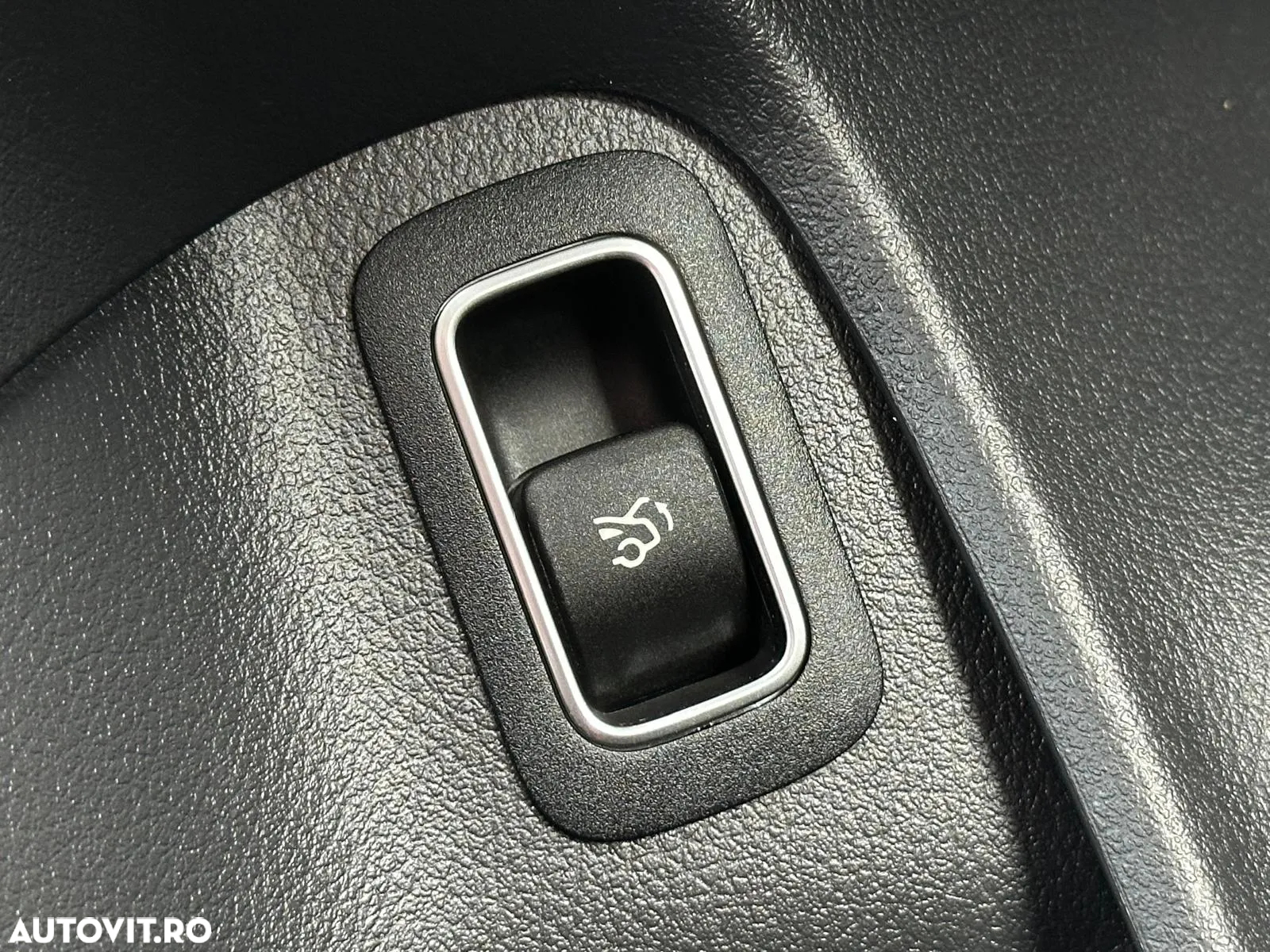 Mercedes-Benz CLA 180 d 7G-DCT - 33