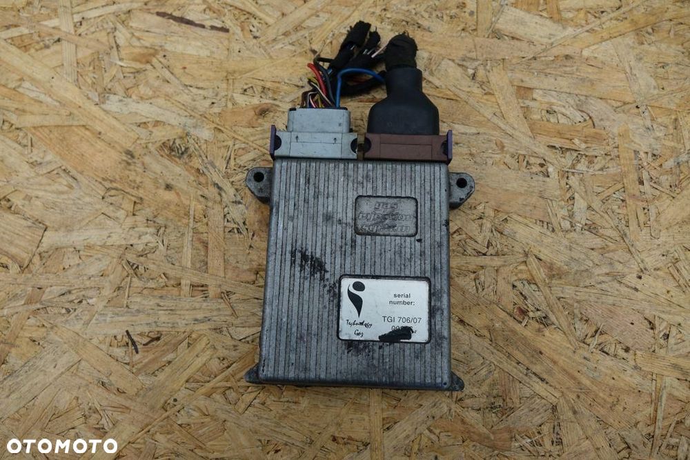 KOMPUTER SILNIKA LPG STEROWNIK GAZU TECHNOLOGY GAZ GT01  67014856 110004857 - 1