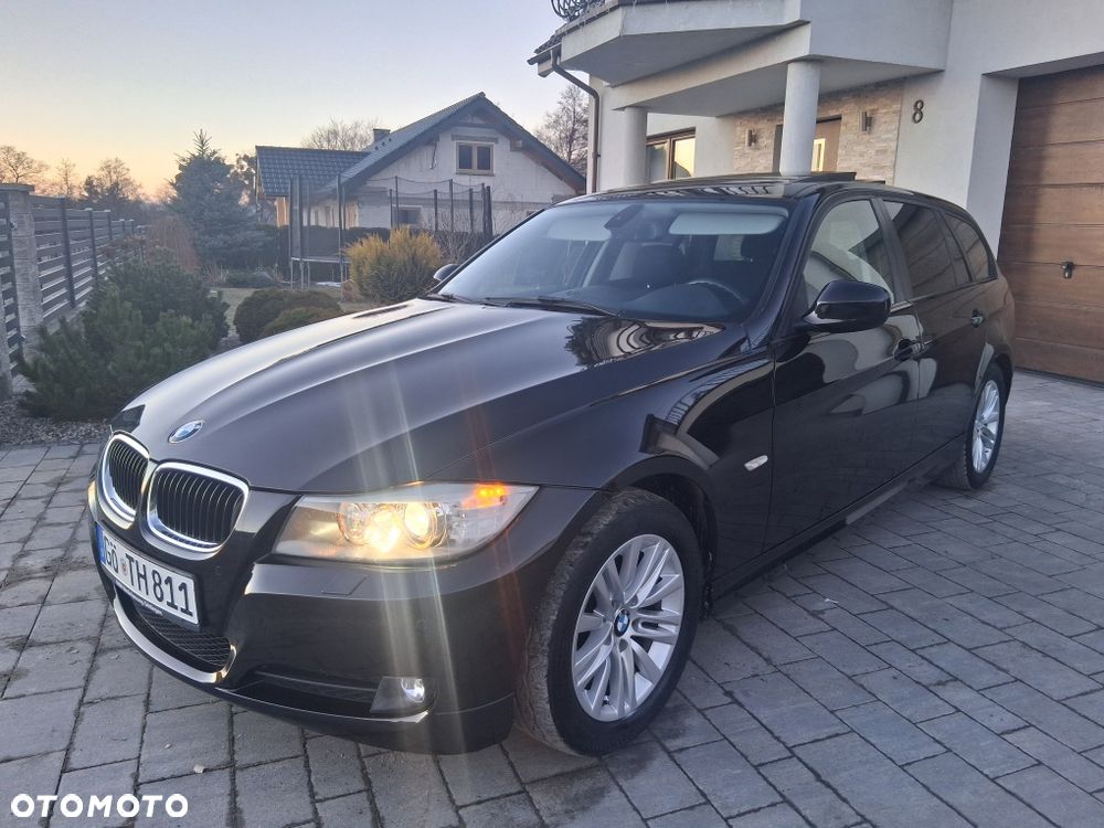 BMW Seria 3 318i Edition Lifestyle - 2