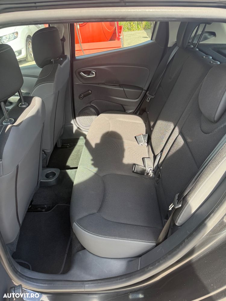 Renault Clio TCe Life - 12