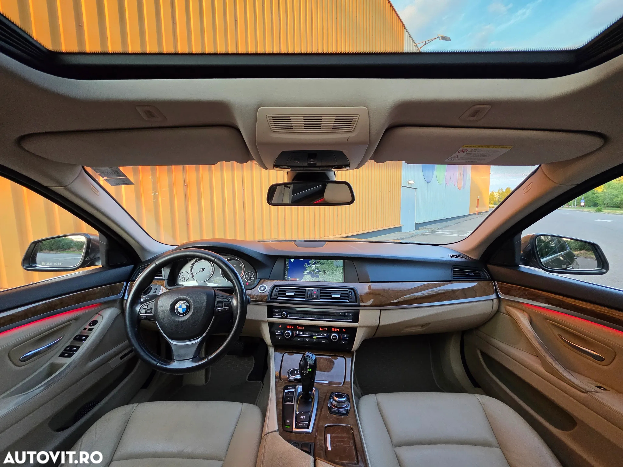 BMW Seria 5 520d - 19