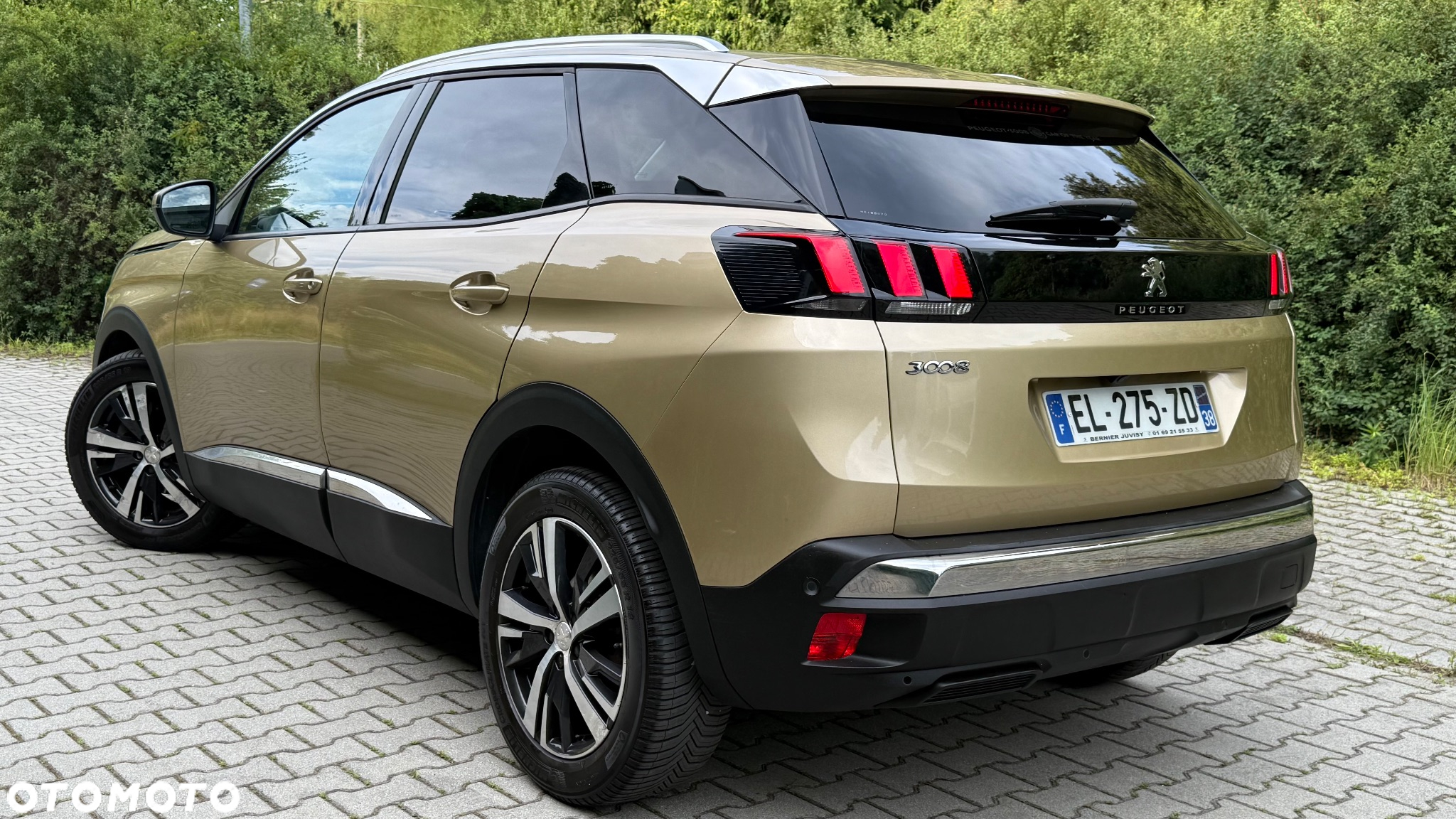 Peugeot 3008 1.6 BlueHDi Allure S&S EAT6 - 13