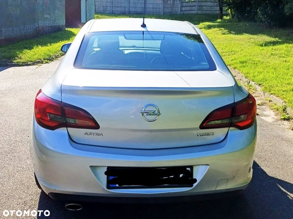 Opel Astra - 10