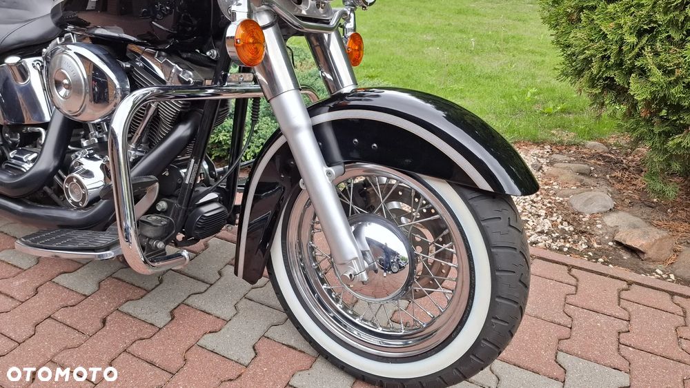 Harley-Davidson Softail Heritage Classic - 15