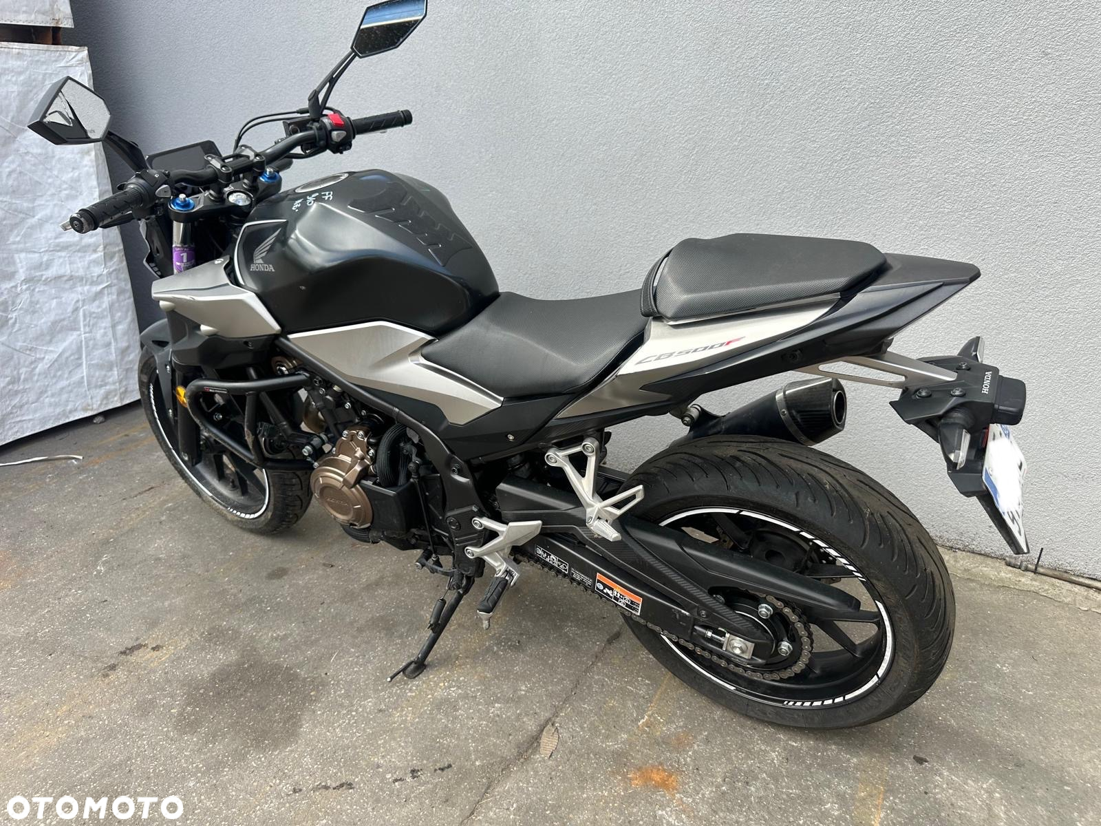 Honda CB - 10