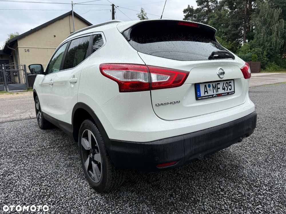 Nissan Qashqai 1.6 DIG-T Tekna - 4