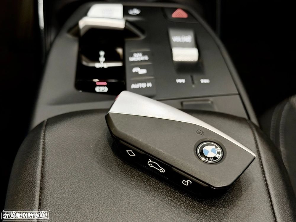 BMW X1 sDrive18d - 14