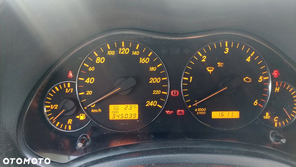 Toyota Avensis 2.0 D-4D Sol - 13