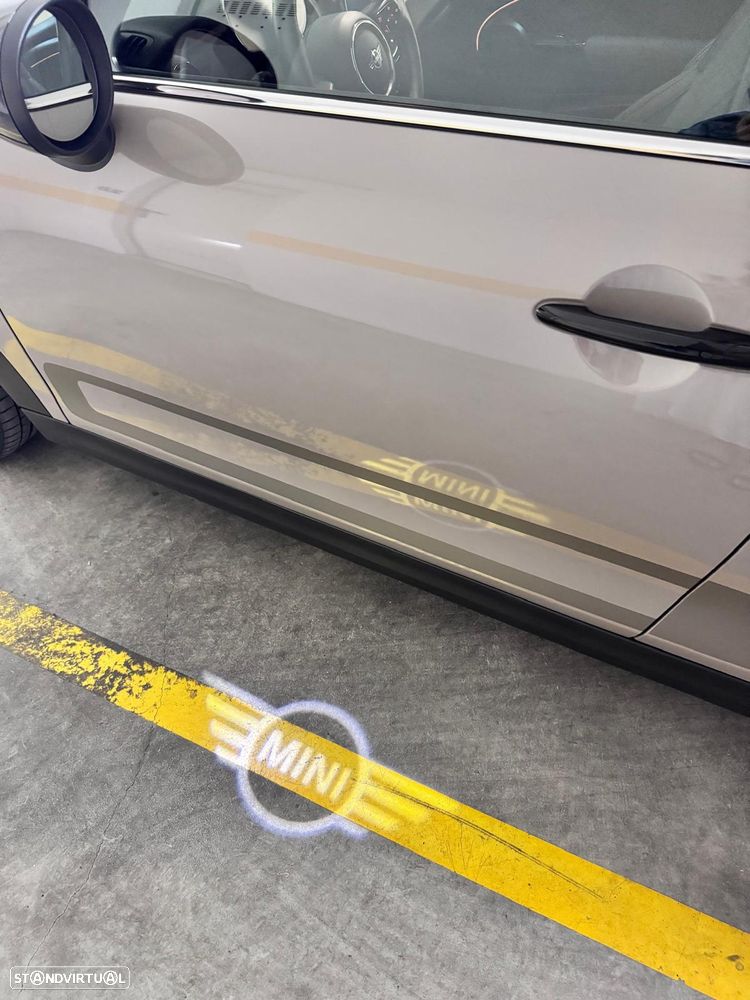 MINI 3 Portas Cooper SE - 28