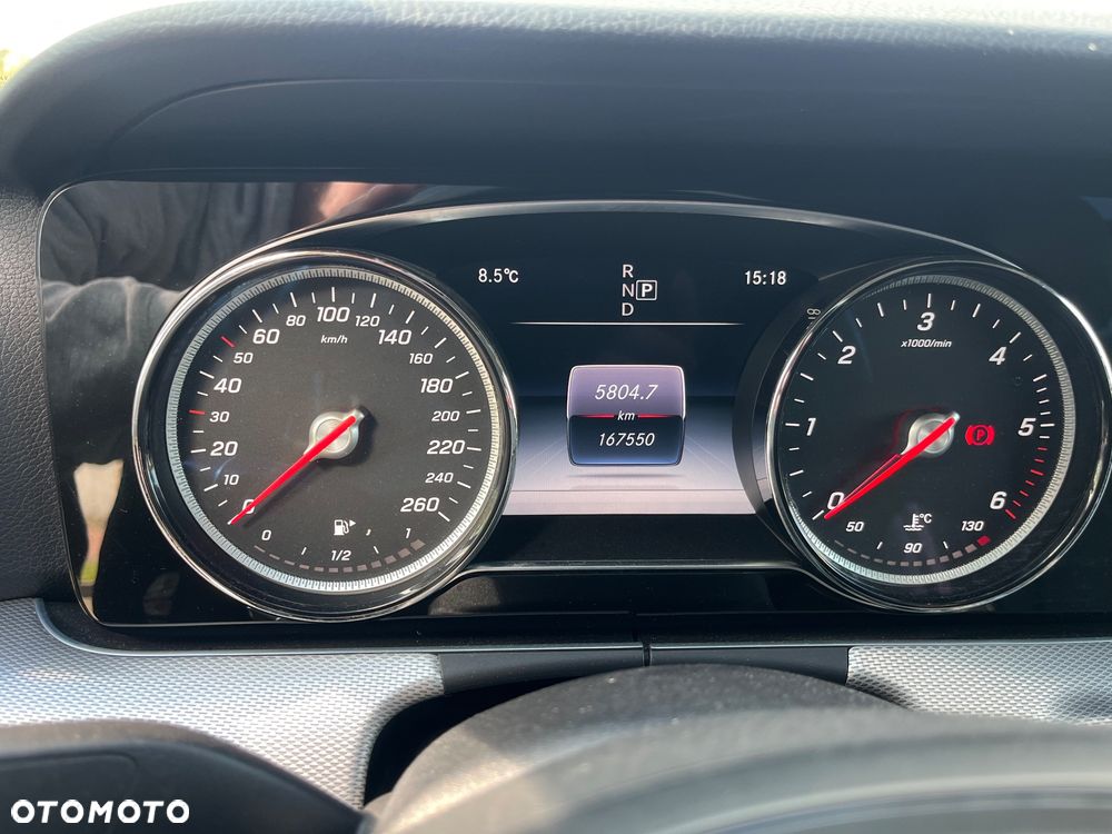 Mercedes-Benz Klasa E 220 d 9G-TRONIC Avantgarde - 13