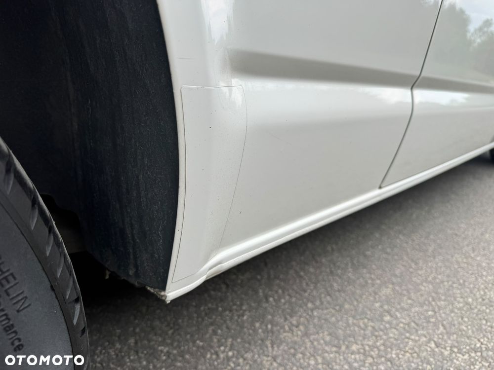 Volkswagen TRANSPORTER T5 L2H1 LIFT Długi Klima Elektryka Tempomat Furgon 3os. Hak Serwis - 26