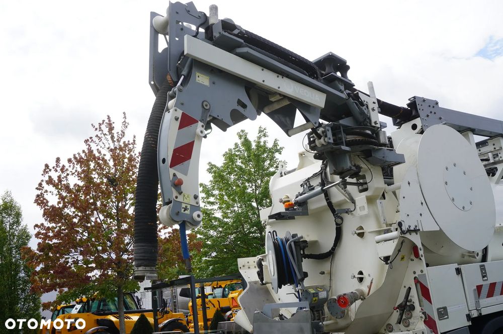 MAN TGS 26.360 E6 / Zabudowa WUKO Rivard 18 m3 / oś skrętna / 3 sztuki - 17