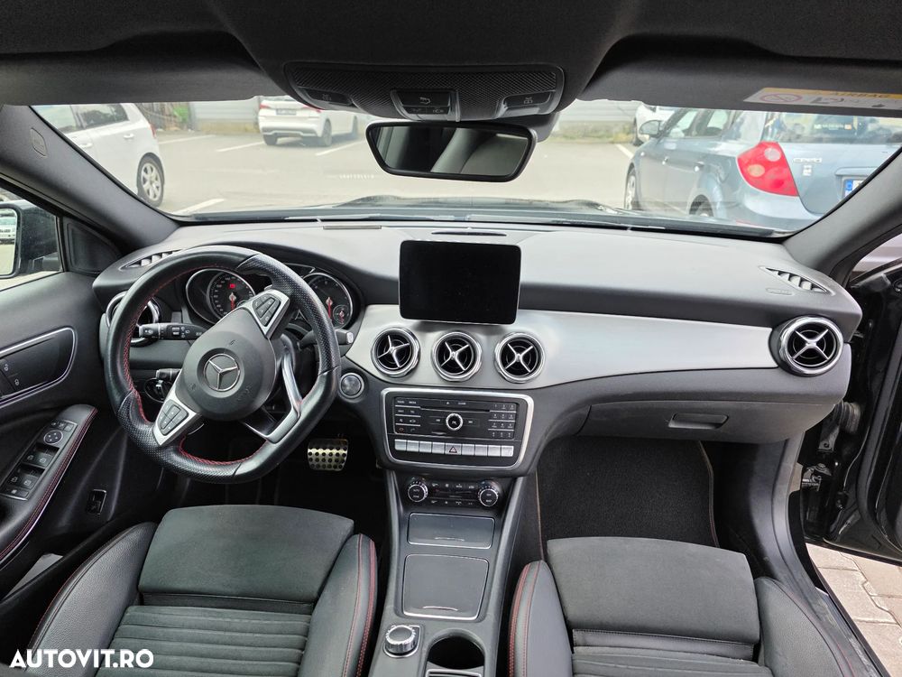 Mercedes-Benz GLA - 3