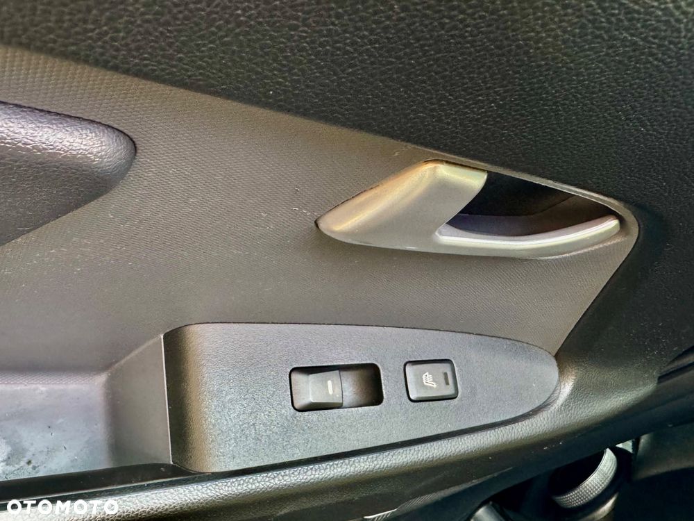 Kia Sportage 2.0 CRDI AWD Fifa World Cup Edition - 10