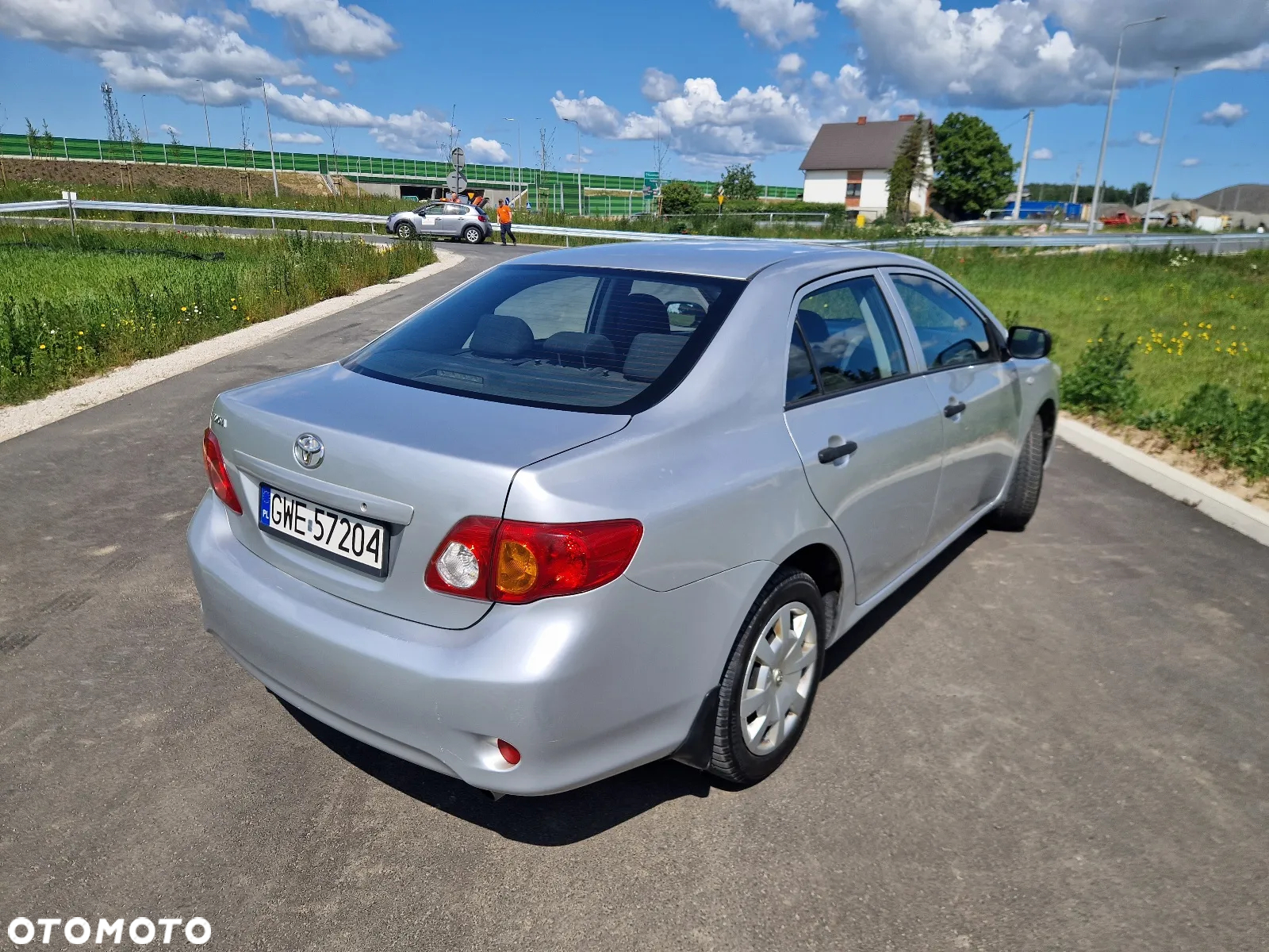 Toyota Corolla 1.6 VVT-i Sol - 13