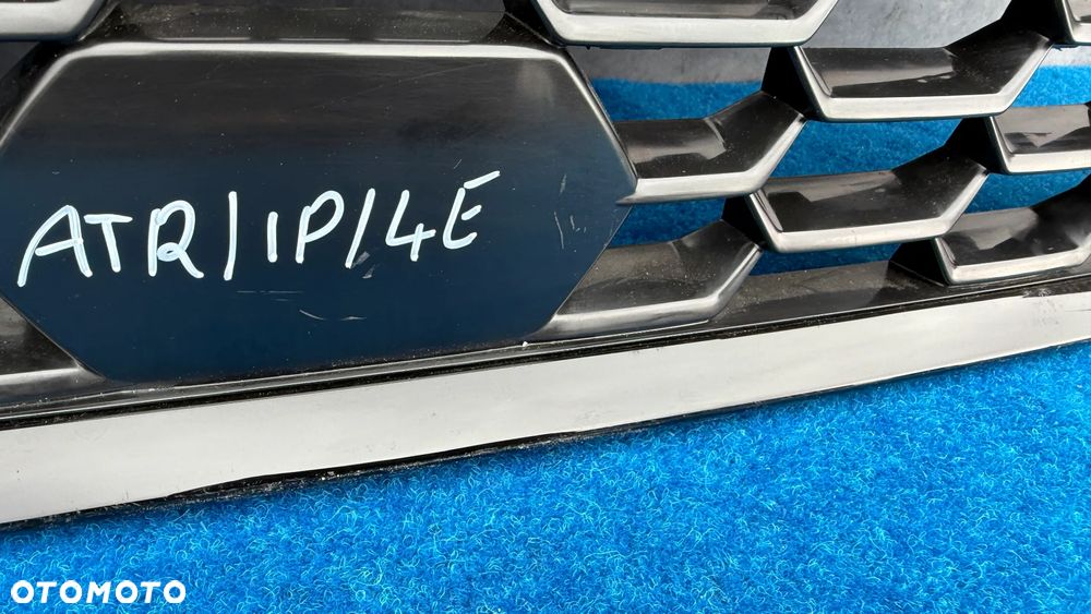 AUDI A3 8Y 2020+ ATRAPA GRILL BLACK LINE 8Y0853651A ATR/IP/4E NASZ NUMER MAGAZYNOWY : ATR/IP/4E NUMER FABRYCZNY SERWISOWY : 8Y0853651A CZĘŚĆ JEST ORYGINALNA - 2