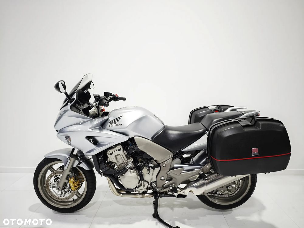 Honda CBF - 4
