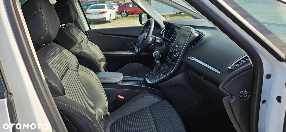 Renault Scenic BLUE dCi 120 EDC BUSINESS EDITION - 26