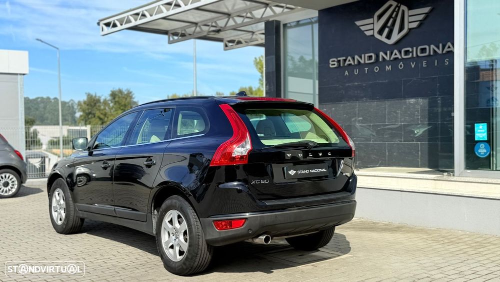 Volvo XC 60 2.0 D3 Drive Momentum - 6