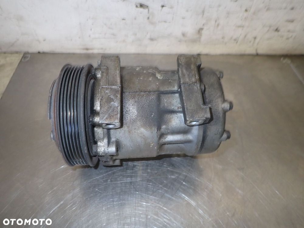 SPRĘŻARKA KLIMATYZACJI ALFA ROMEO 147 1.6 1157F - 4
