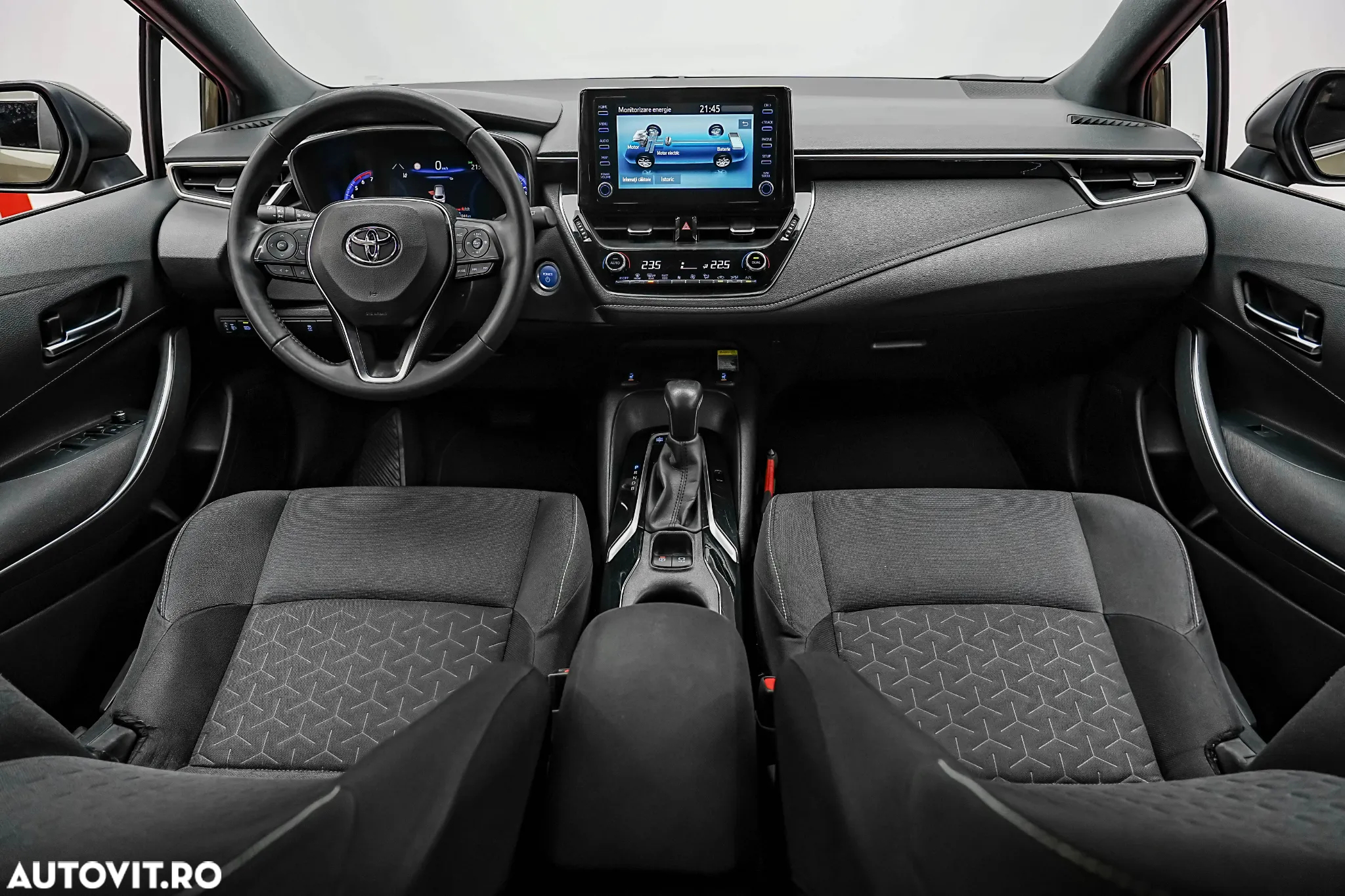 Toyota Corolla 1.8 Hybrid Touring Sports Business Edition - 2