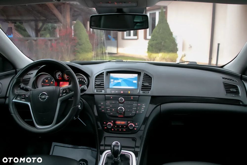 Opel Insignia 2.0 CDTI - 22