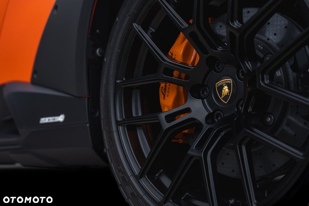 Lamborghini Huracan - 29