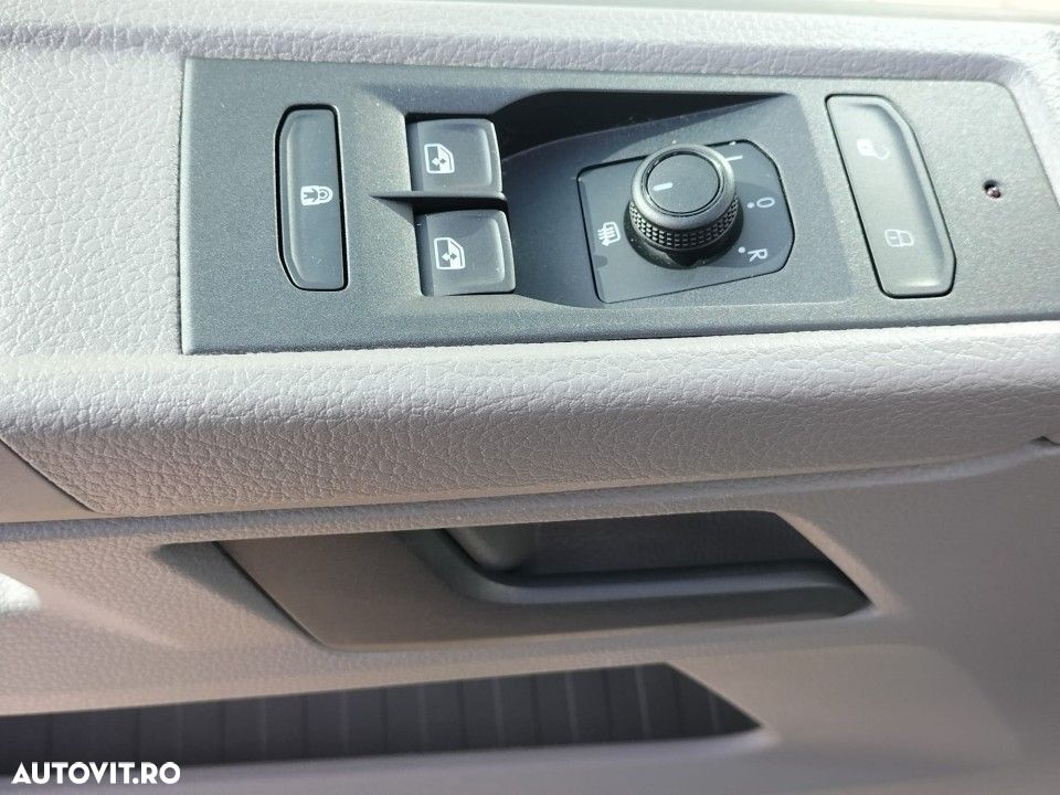 Volkswagen Transporter - 18
