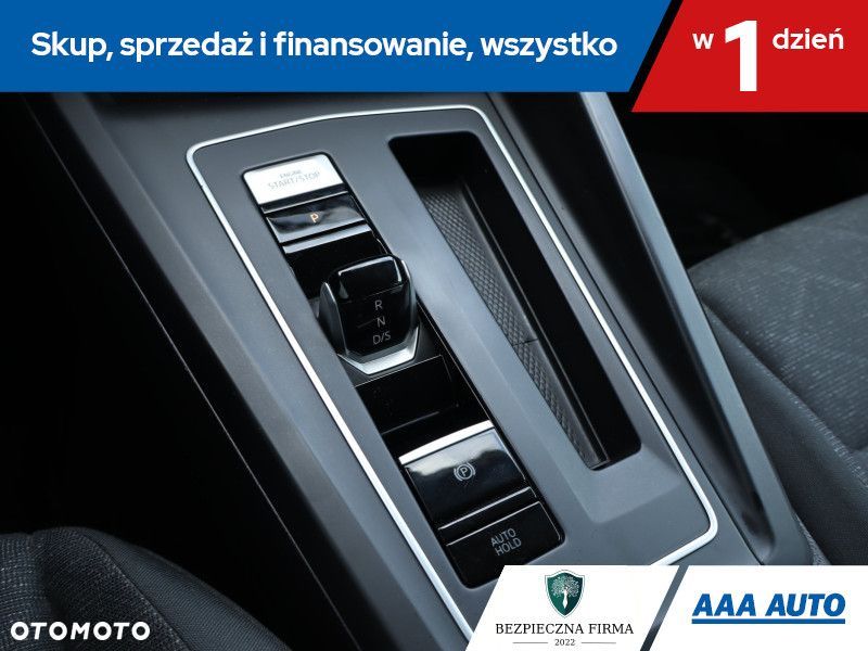 Volkswagen Golf - 18