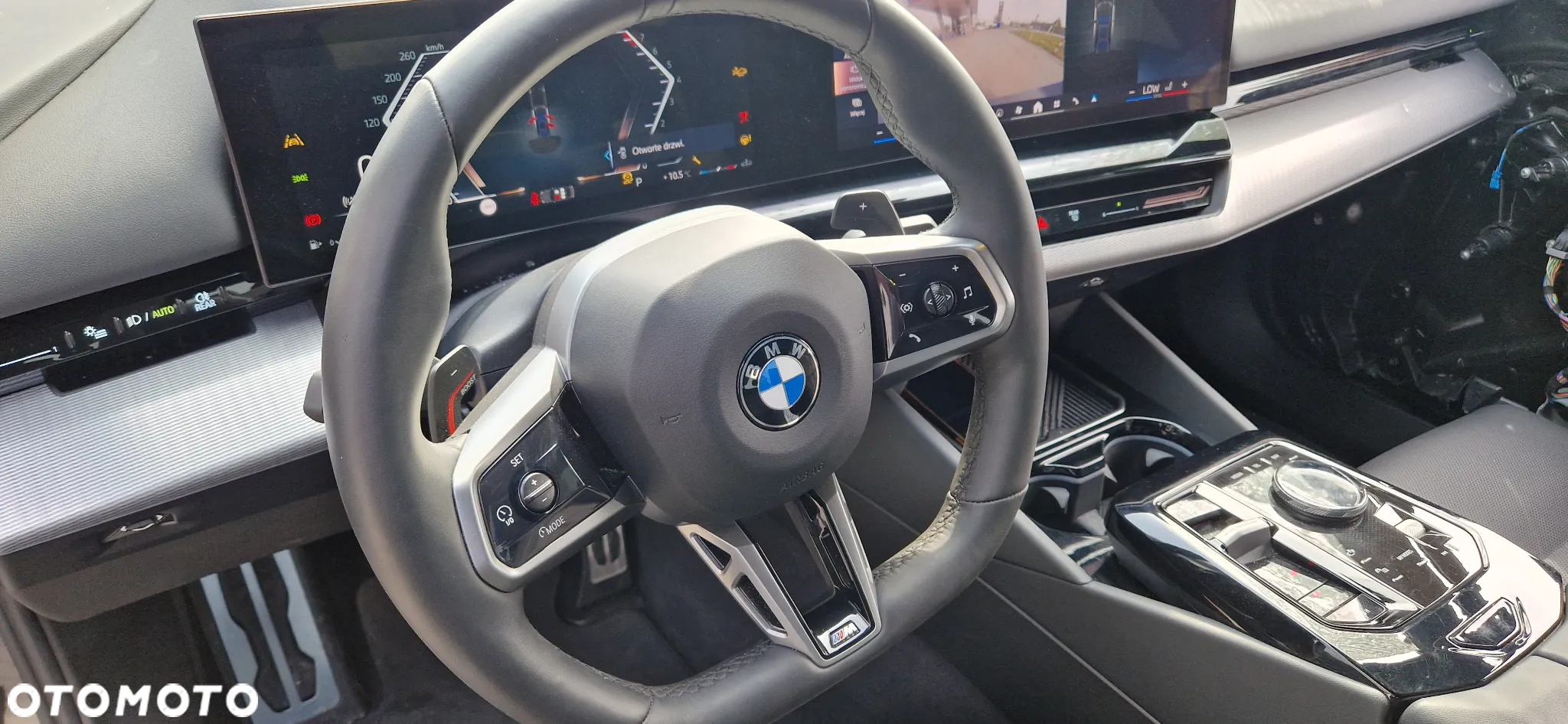 BMW Seria 5 520i mHEV M Sport - 16