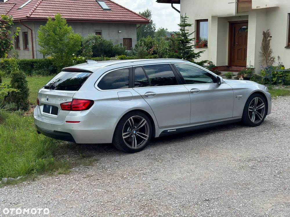 BMW Seria 5 525d - 2