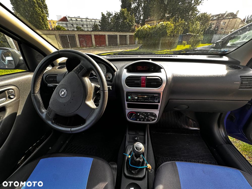 Opel Corsa - 6