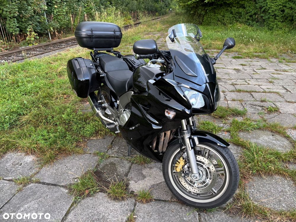 Honda CBF - 7