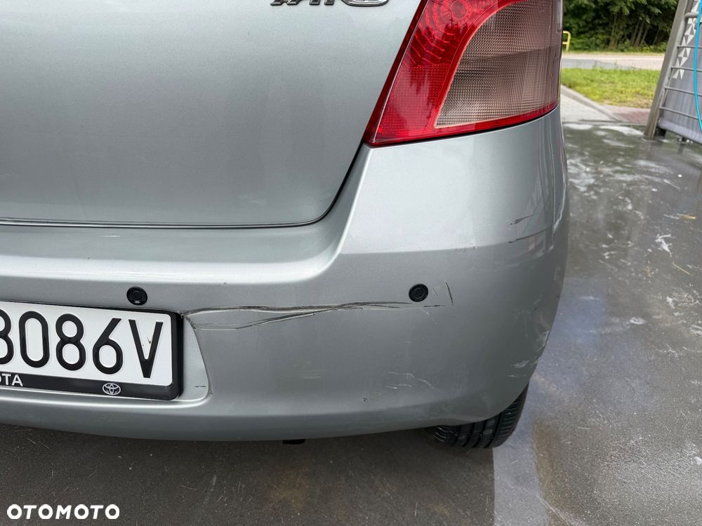 Toyota Yaris - 6
