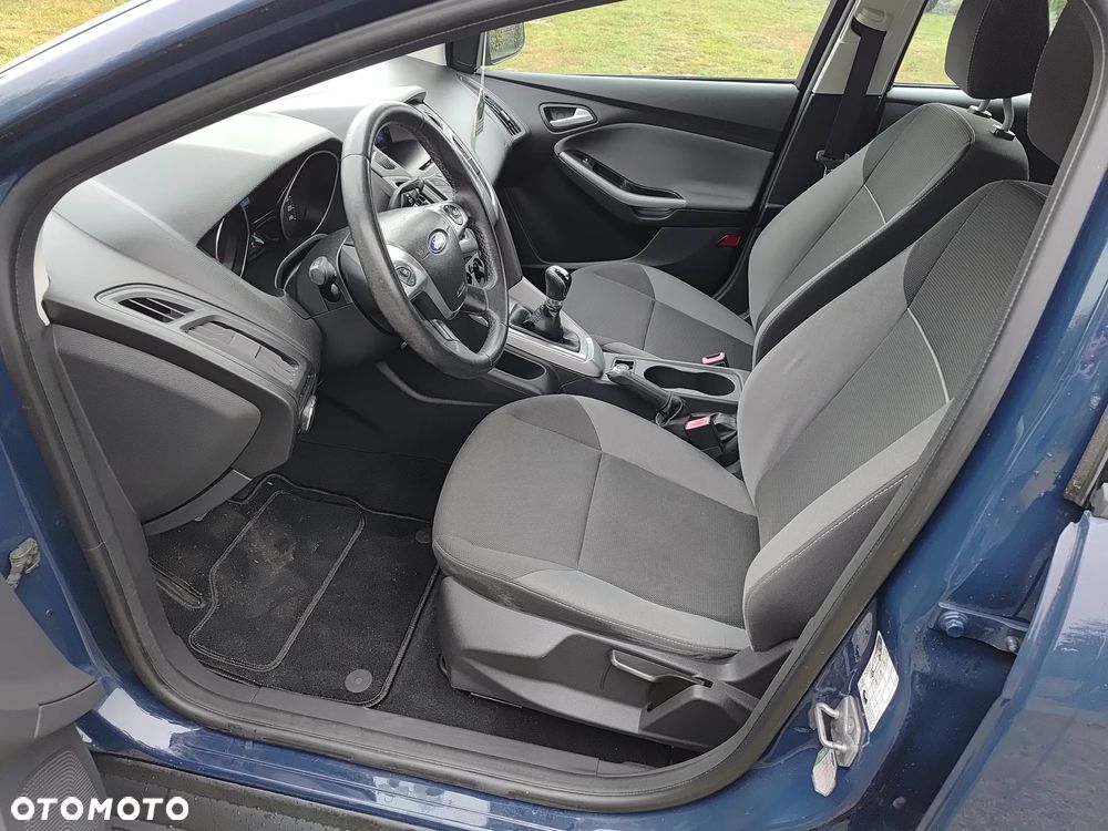 Ford Focus - 12