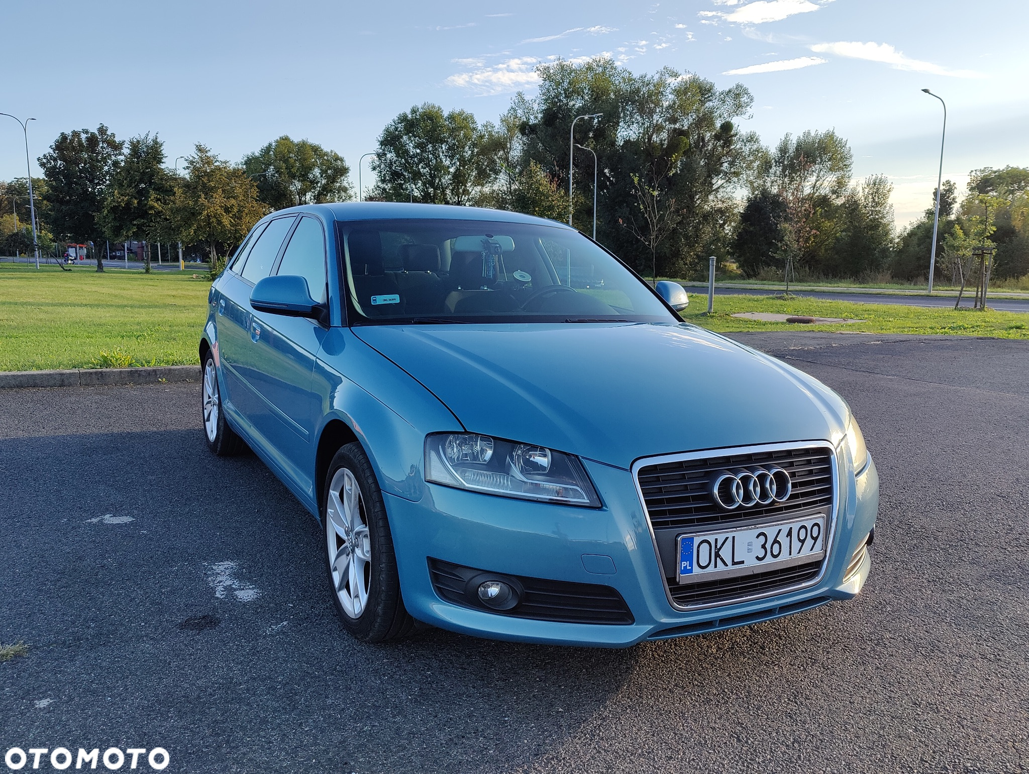Audi A3 Sportback 1.6 Ambiente - 2
