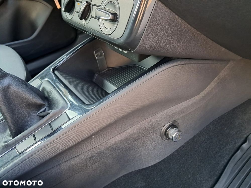 Skoda Fabia 1.0 TSI Ambition - 28
