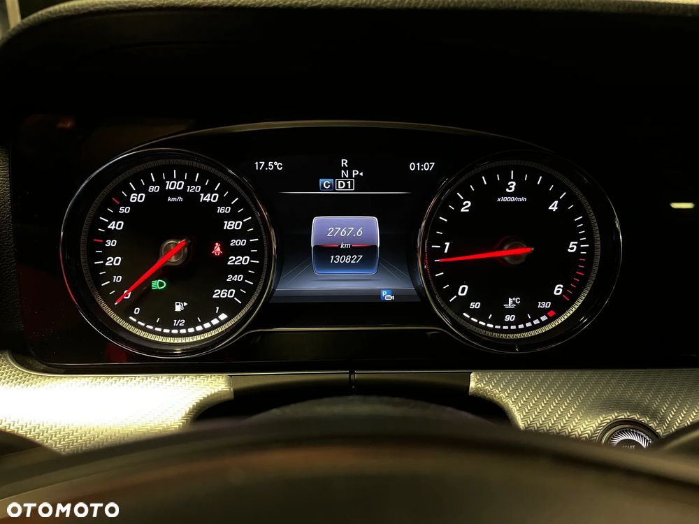 Mercedes-Benz Klasa E 220 d 4-Matic All-Terrain - 16