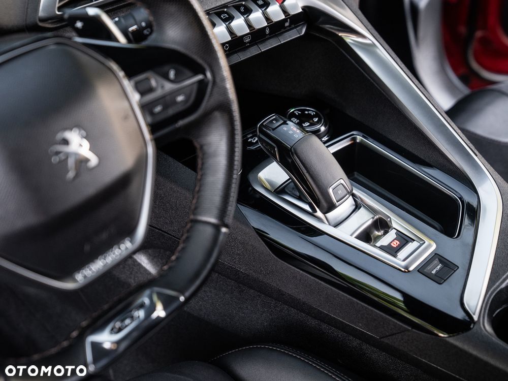 Peugeot 3008 BlueHDi 180 Stop & Start EAT6 GT - 28