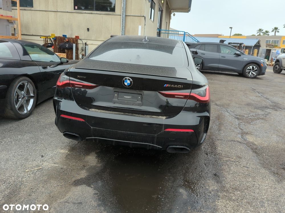 BMW Seria 4 M440i xDrive - 10