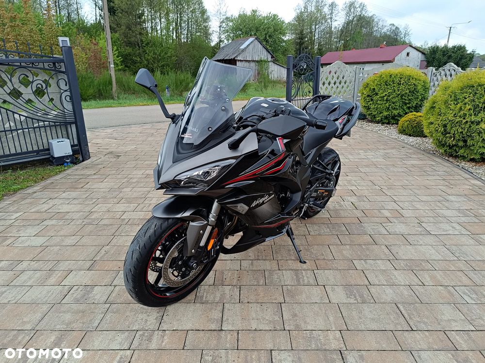 Kawasaki Ninja 1000 SX - 3