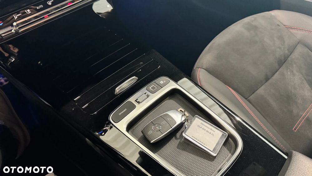 Mercedes-Benz CLA 200 mHEV AMG Line 7G-DCT - 25