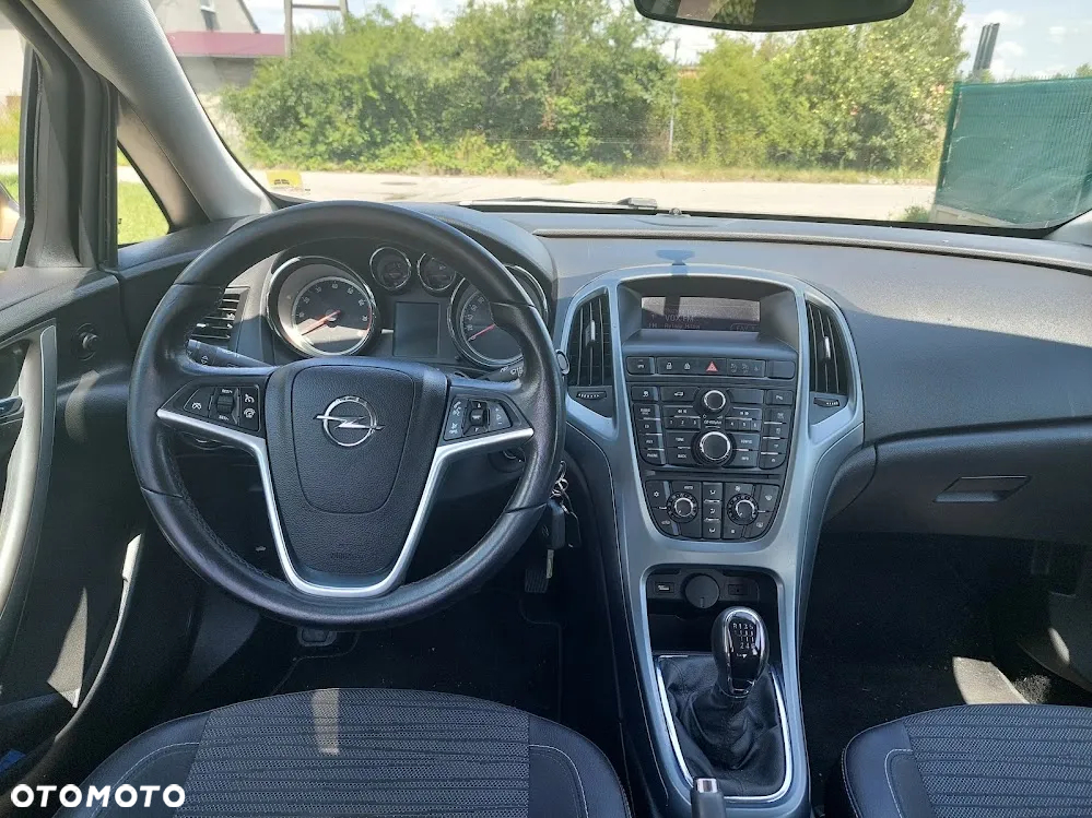 Opel Astra IV 1.4 T Executive - 7