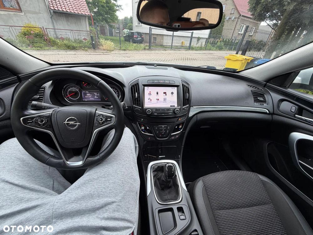 Opel Insignia 1.4 T Cosmo S&S - 19