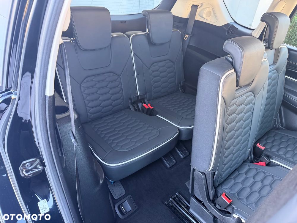 Ford S-Max - 22