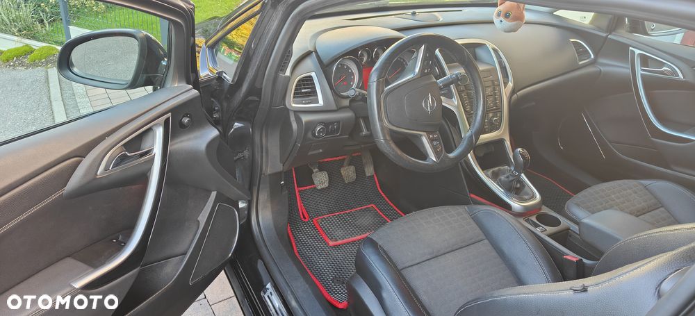 Opel Astra - 11