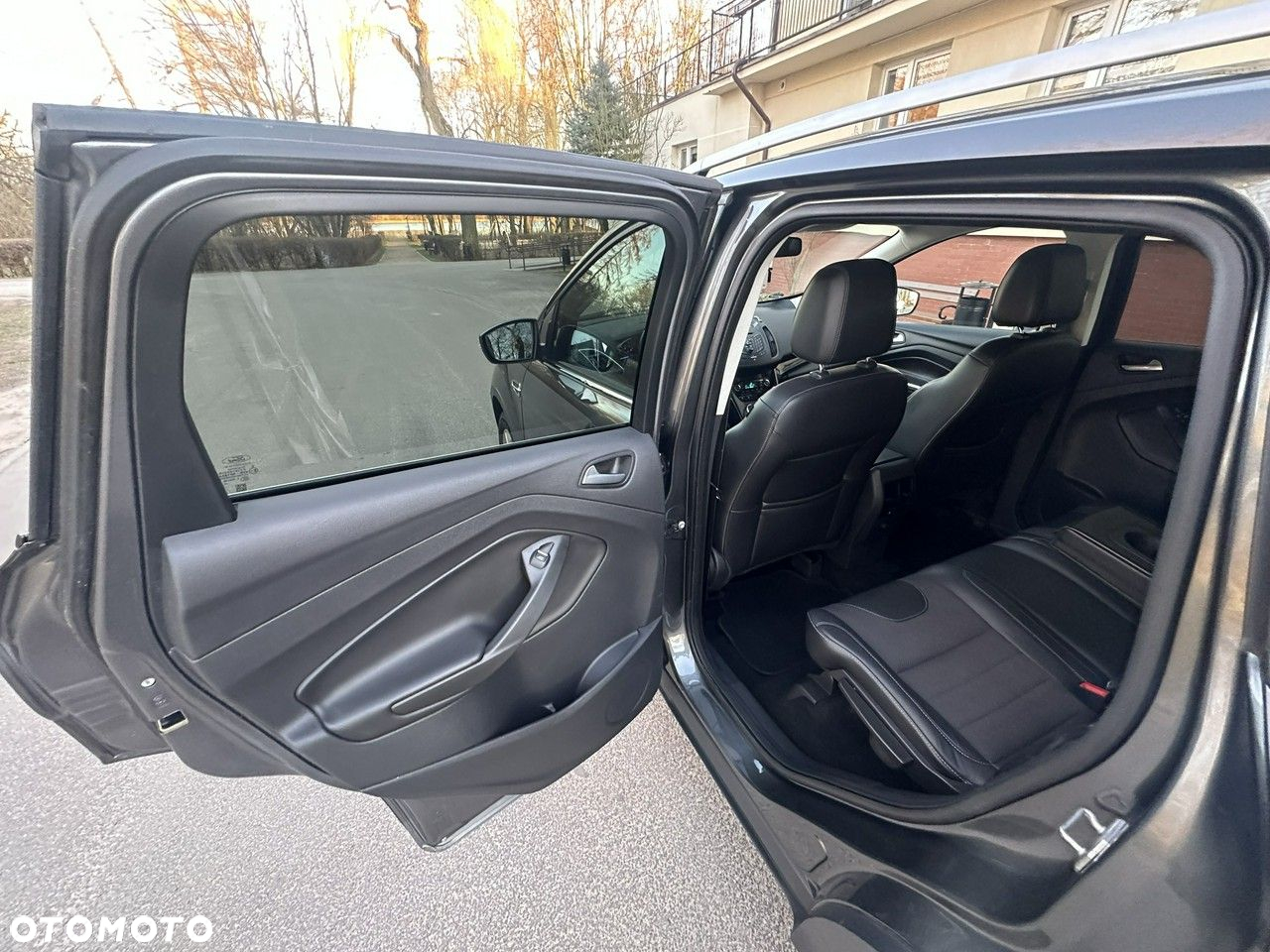 Ford Kuga - 20